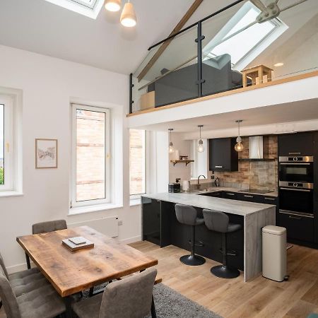 Pass The Keys Stunning 3 Bed Loft Style Apt With Free Parking Édimbourg Extérieur photo