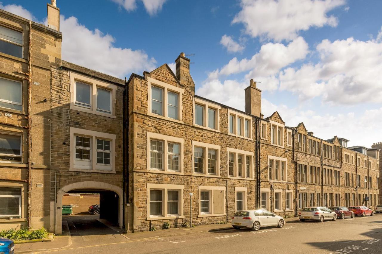 Pass The Keys Stunning 3 Bed Loft Style Apt With Free Parking Édimbourg Extérieur photo
