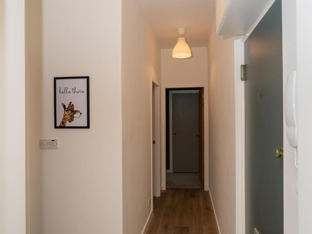 Pass The Keys Stunning 3 Bed Loft Style Apt With Free Parking Édimbourg Extérieur photo