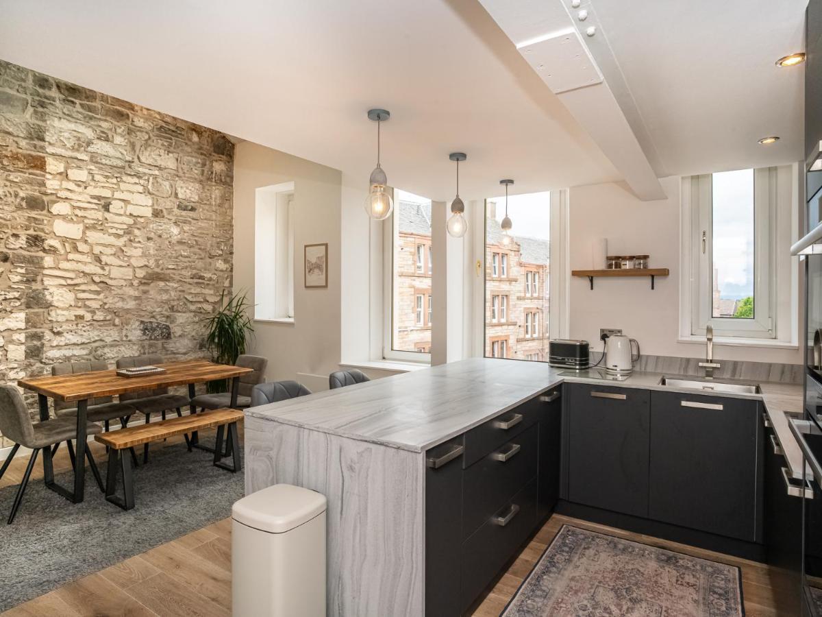 Pass The Keys Stunning 3 Bed Loft Style Apt With Free Parking Édimbourg Extérieur photo