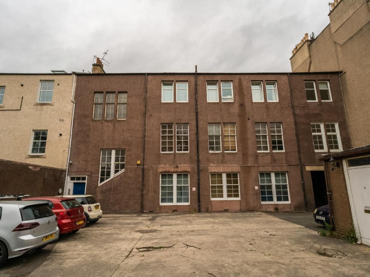 Pass The Keys Stunning 3 Bed Loft Style Apt With Free Parking Édimbourg Extérieur photo