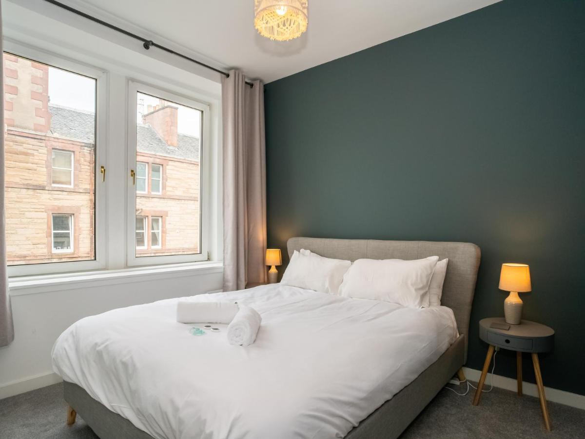 Pass The Keys Stunning 3 Bed Loft Style Apt With Free Parking Édimbourg Extérieur photo